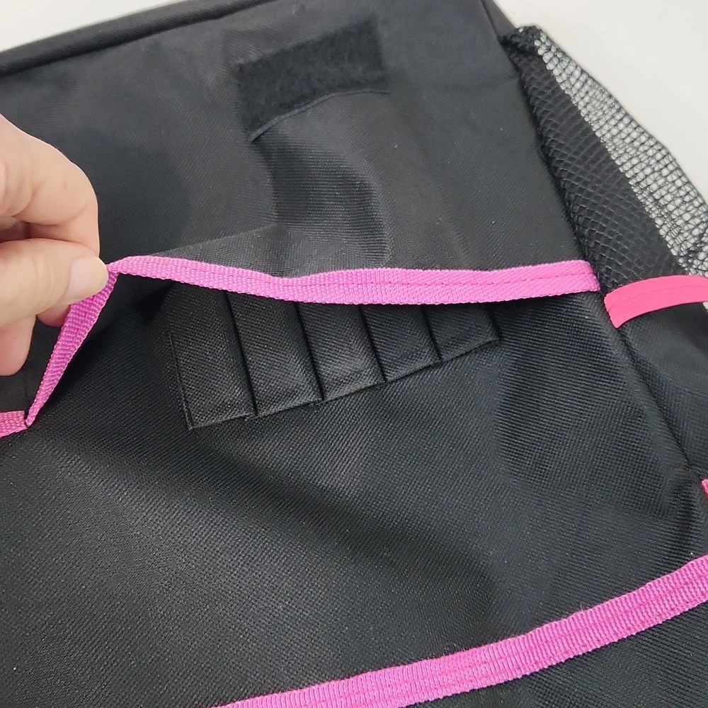 AdventuRidge Essentials messenger bag backpack. Size 16x15